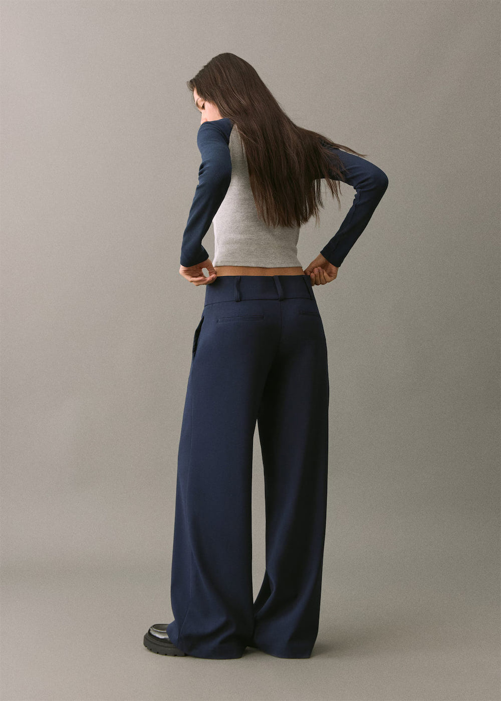 Straight trousers - Image 3